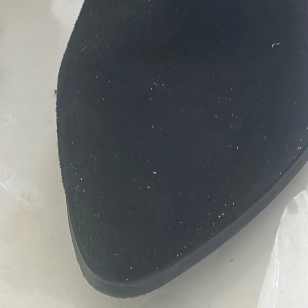Charles black Elegant Black Knee-High Women's Boots size 9.5